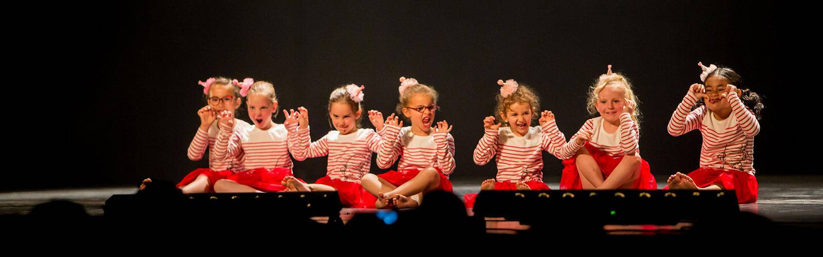 Éveil à la Danse - Spectacle "L'Étrange Noël de Mr Jack" - Photo : AeroflyStudio